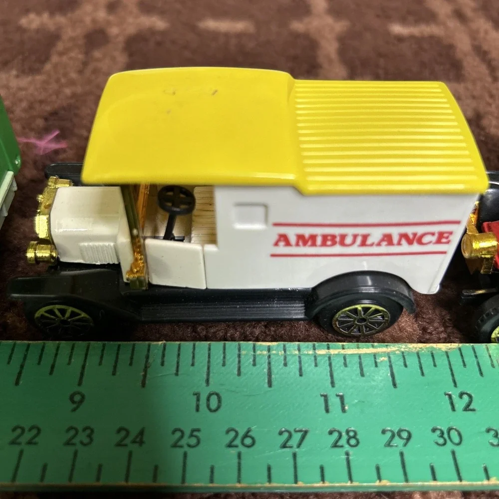 Collector's Set of Four Classic‎ Trucks In Original Boxes